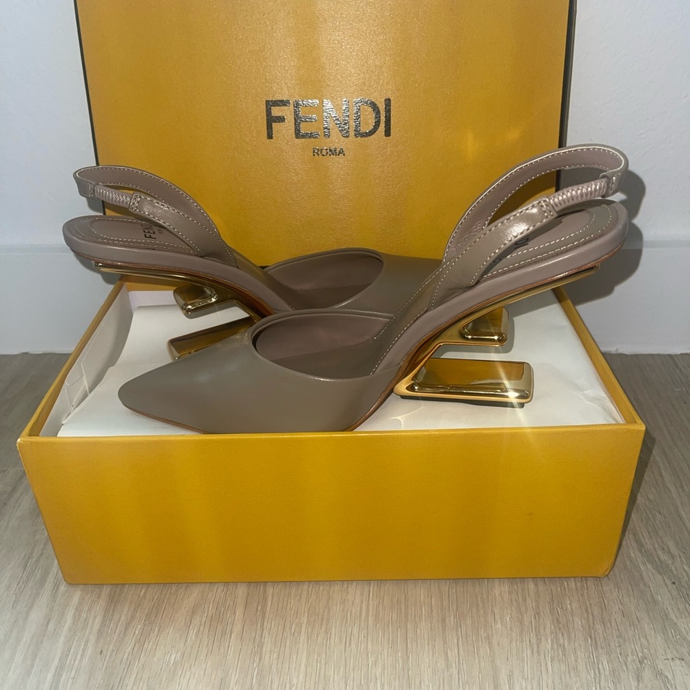 Fendi - Picture 12 of 12